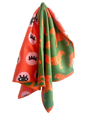 Crae.Home - Eye of the Tiger: Reversible Hand Towel