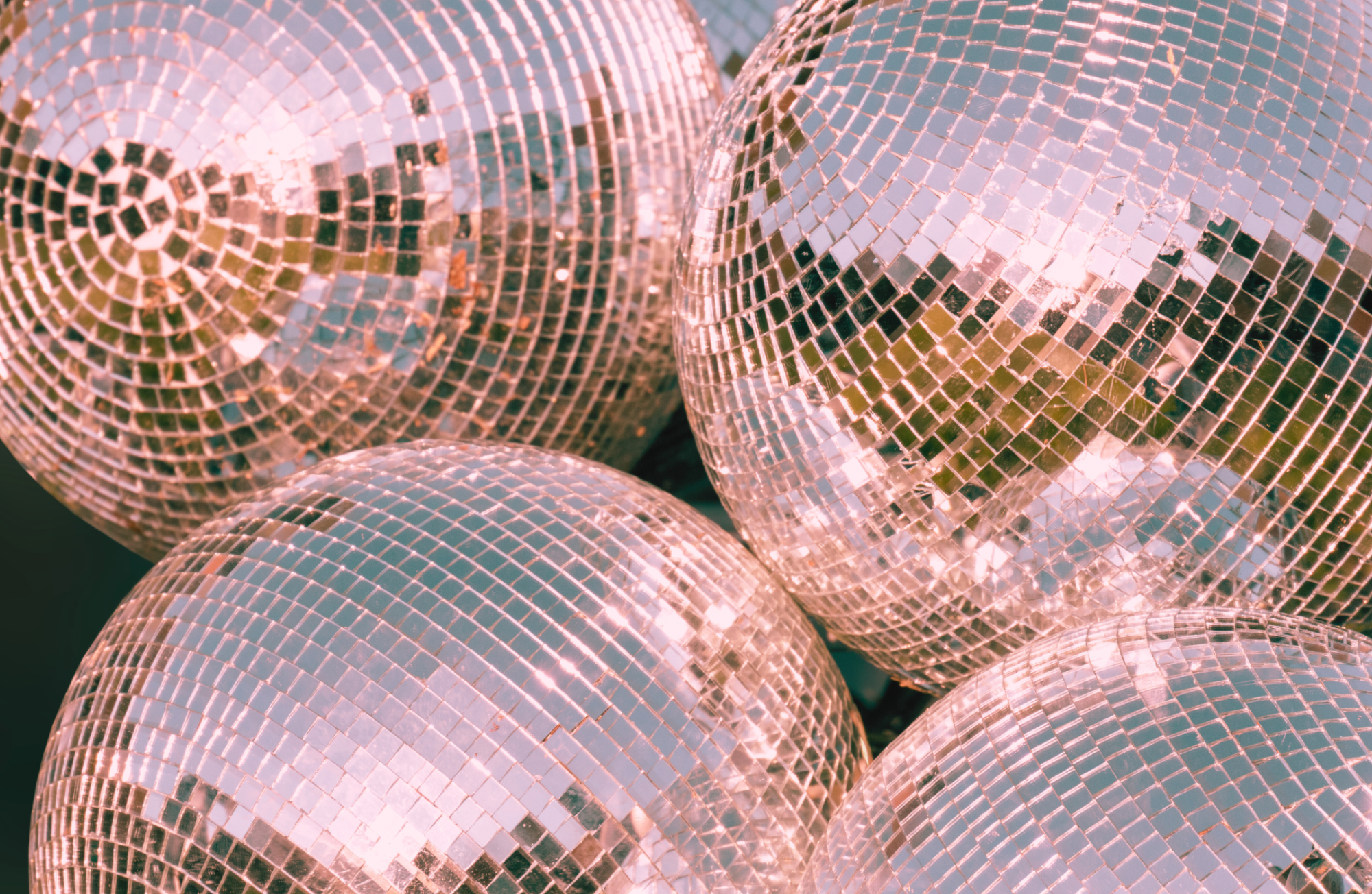 TAYLOR GRAY - 11x17 ALL YEAR LONG VOL 2 insert set of 12