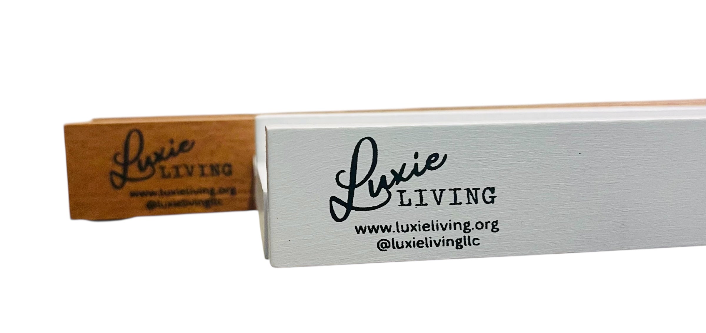 Luxie Living "Play Pretty" Magnetic Wooden Rack/Pusher