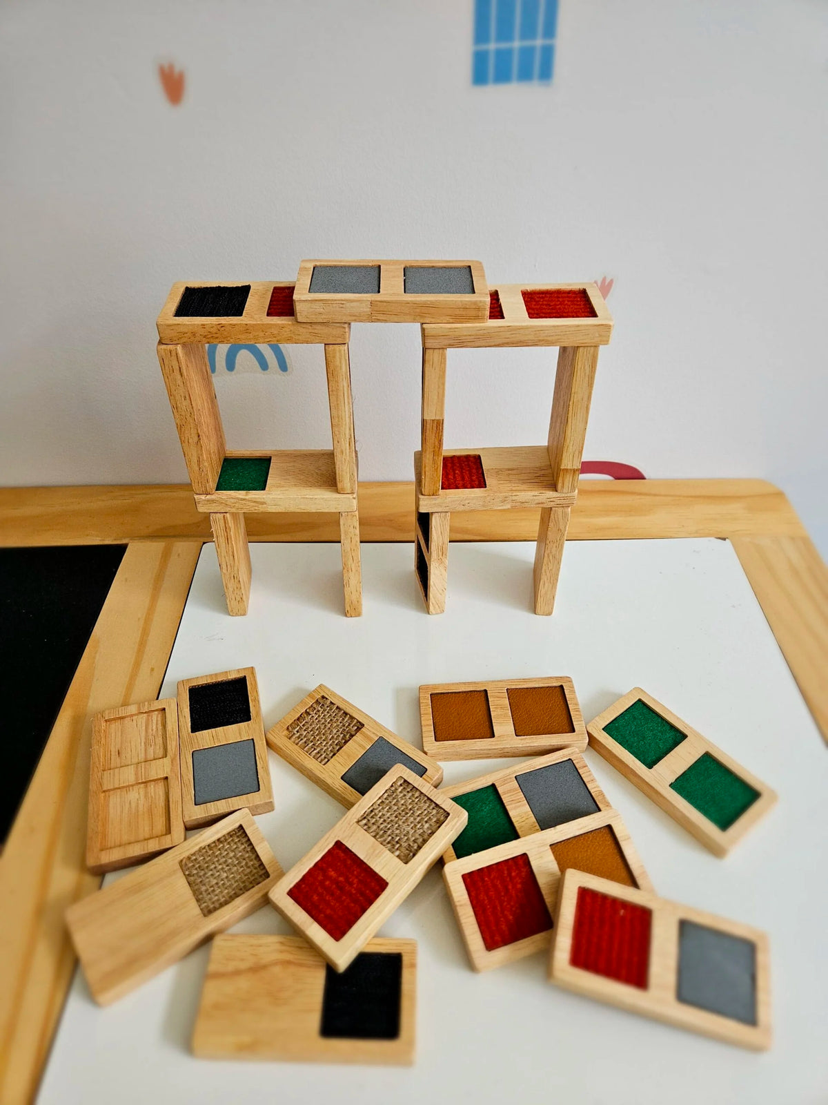 QToys Australia (USA) Sensory Domino Set