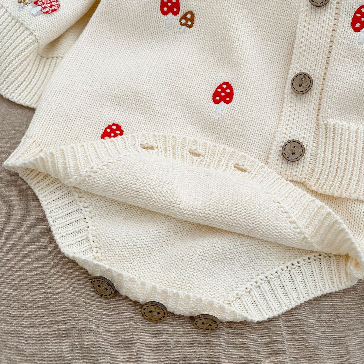 Baby Girl Embroidered Pattern Sleeveless Onesie